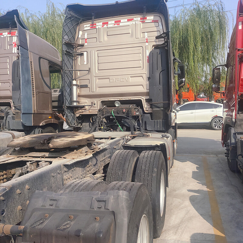 رأس جرار دونجفينج Kx 6X4 560HP