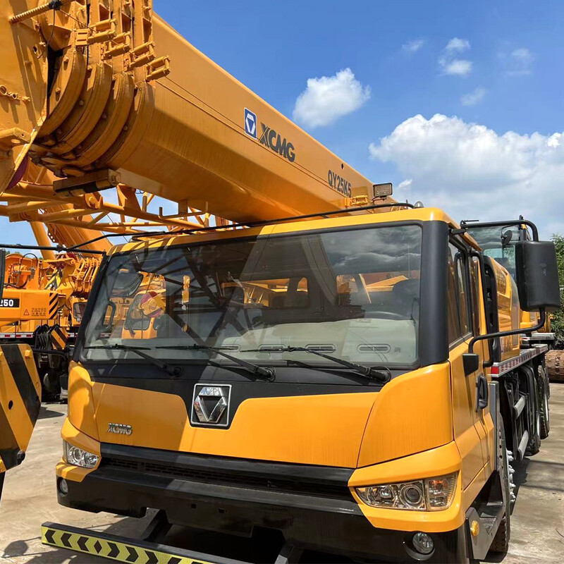 XCMG QY25K5 رافعة شاحنة 25 طن