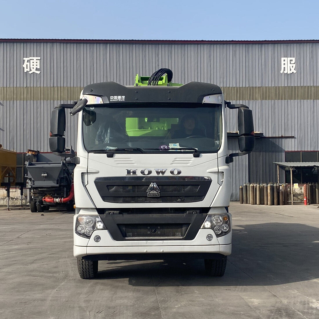 31 متر من مضخة الخرسانة