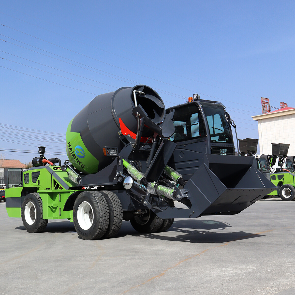 3.5 CBM شاحنة خلاطة خرسانة ذاتية التحميل