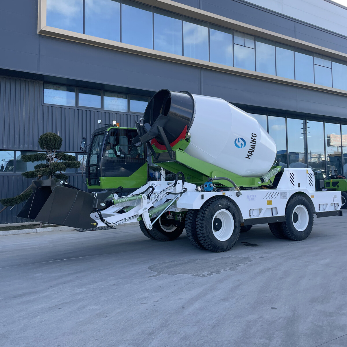 6.5 متر مكعب شاحنة خلاطة خرسانة ذاتية التحميل