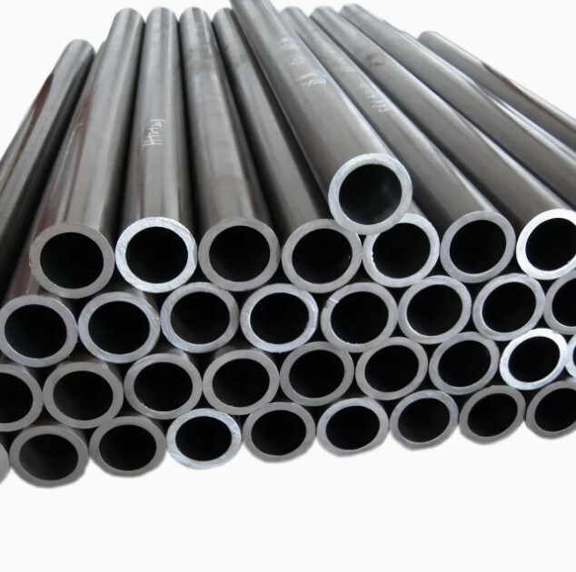 أنبوب مصقول