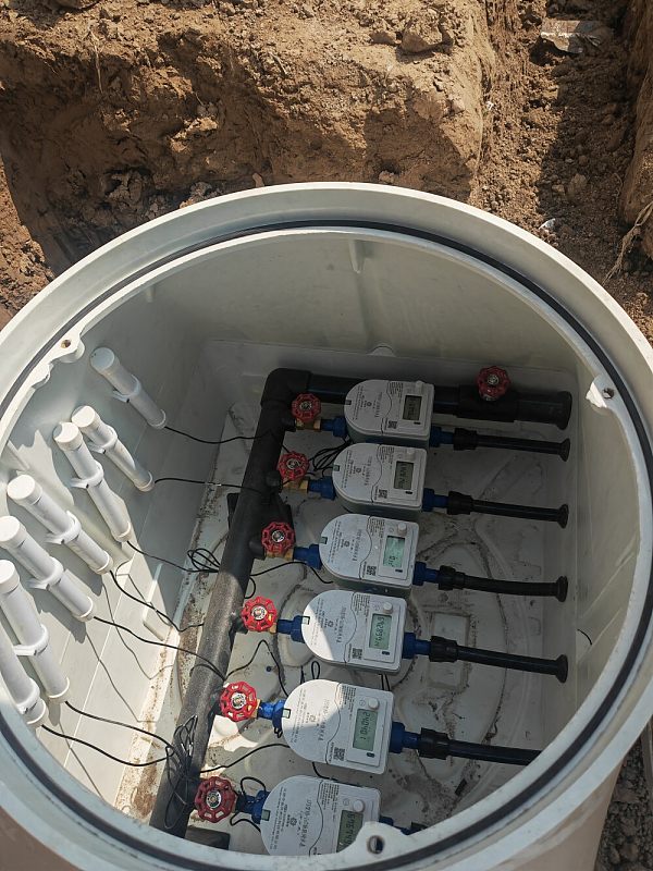 صندوق عداد مياه تحت الأرض بطول أربعة أمتار-1.jpg