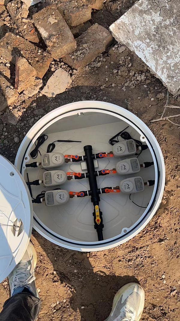 صندوق عداد مياه تحت الأرض بطول أربعة أمتار -6.jpg