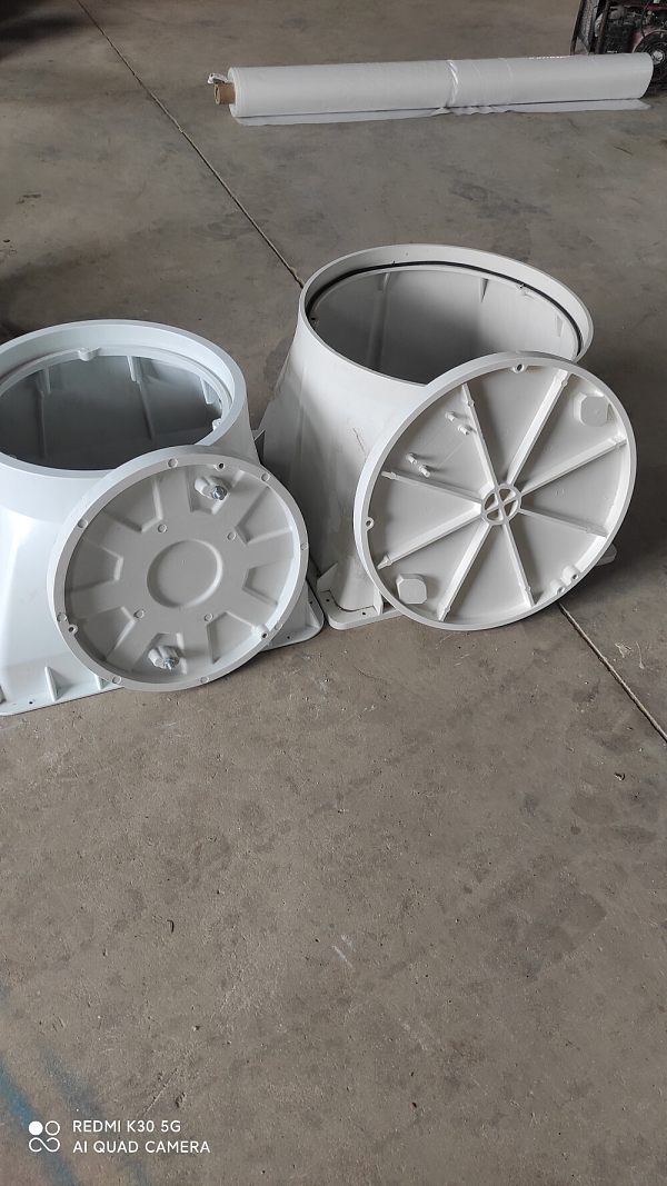 صندوق عدادات تحت الأرض وغطاء فتحة التفتيش -1.jpg