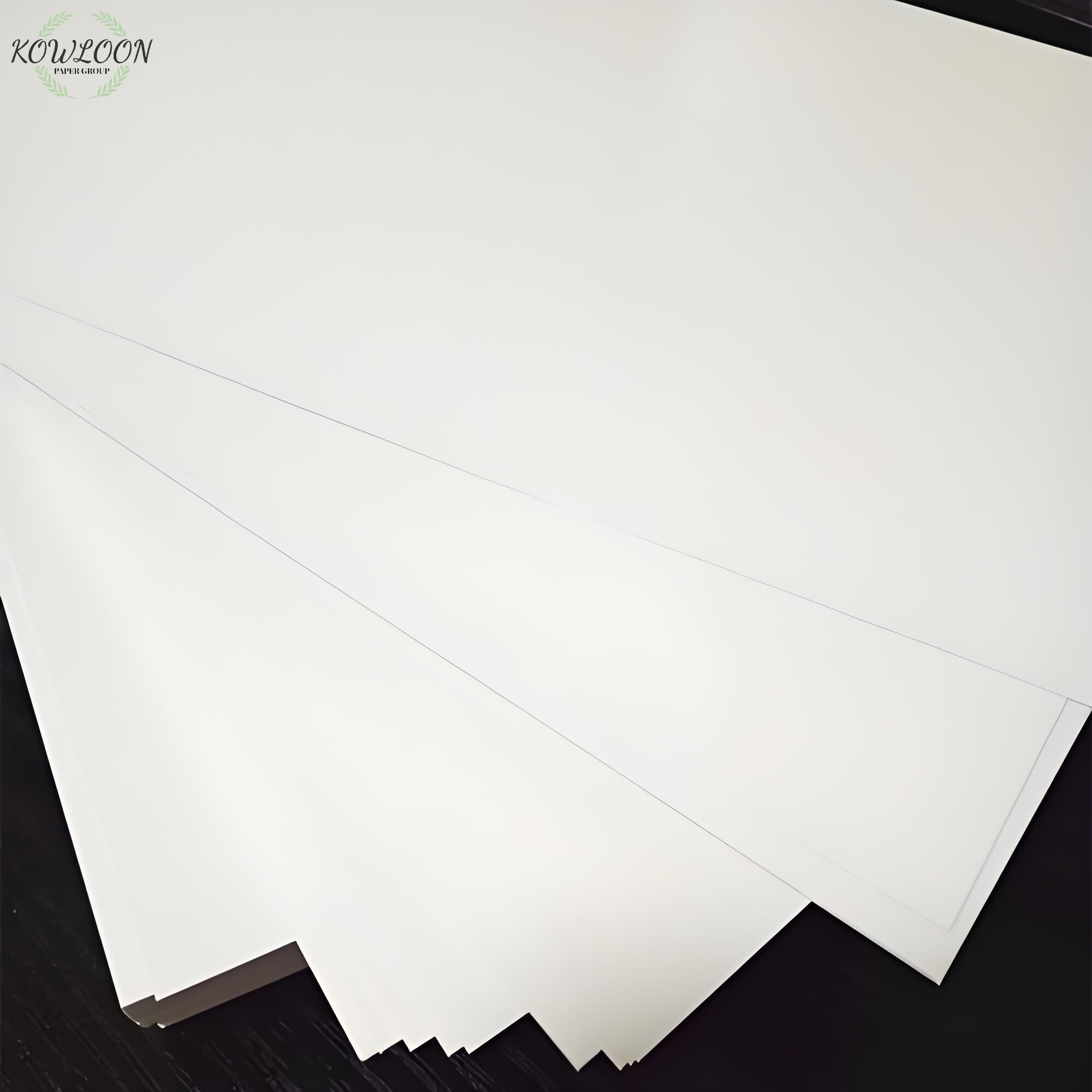 ورق فني لامع