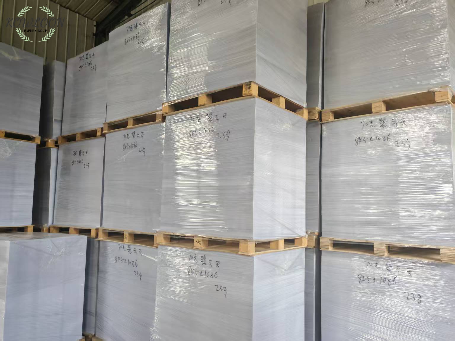 كرتون مزدوج الجوانب عالي القوة والصلابة