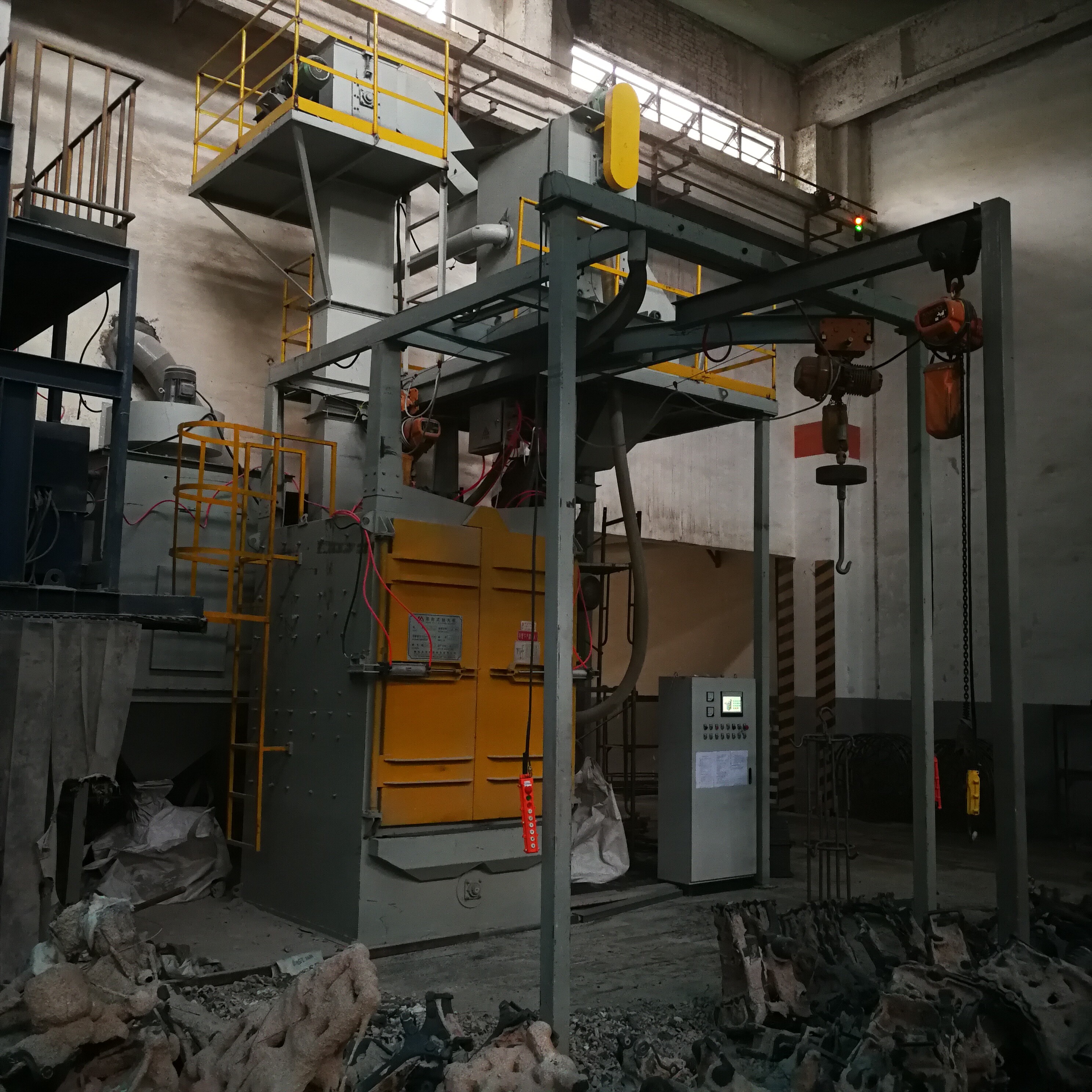 On site use of hook type shot blasting cleaning machine