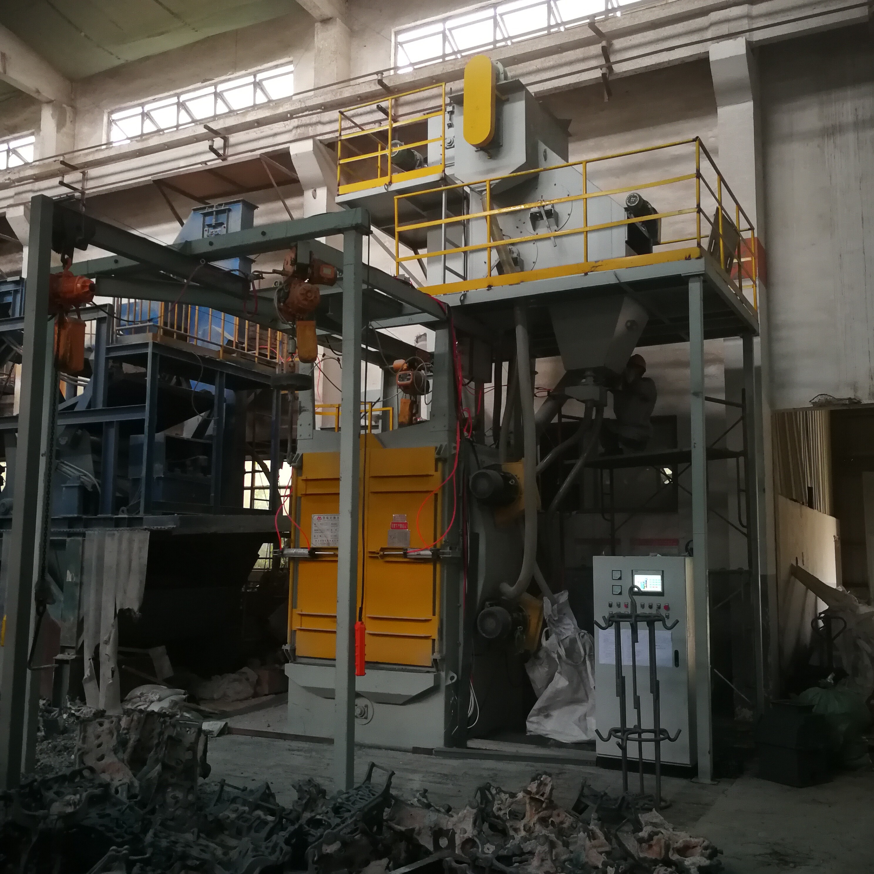 On site use of hook type shot blasting cleaning machine