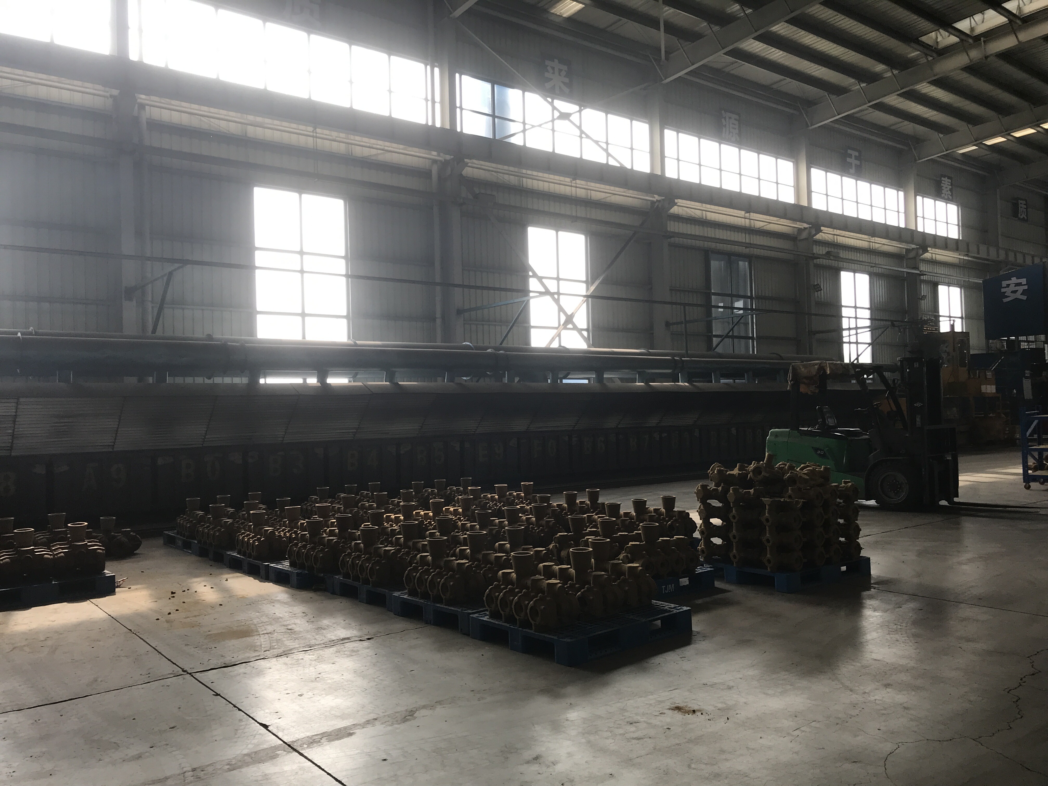 Shell type pouring line