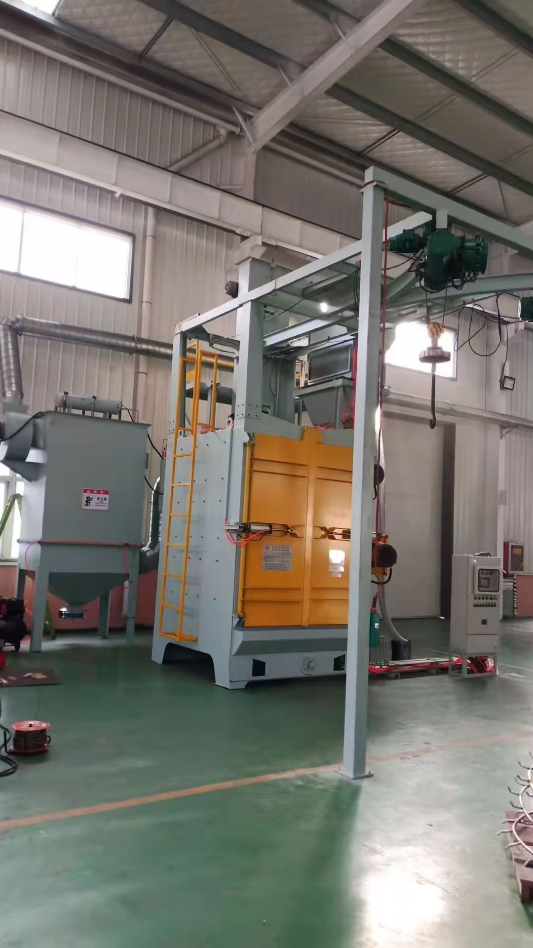 Q37 Hook Type Shot Blasting Cleaning Machine