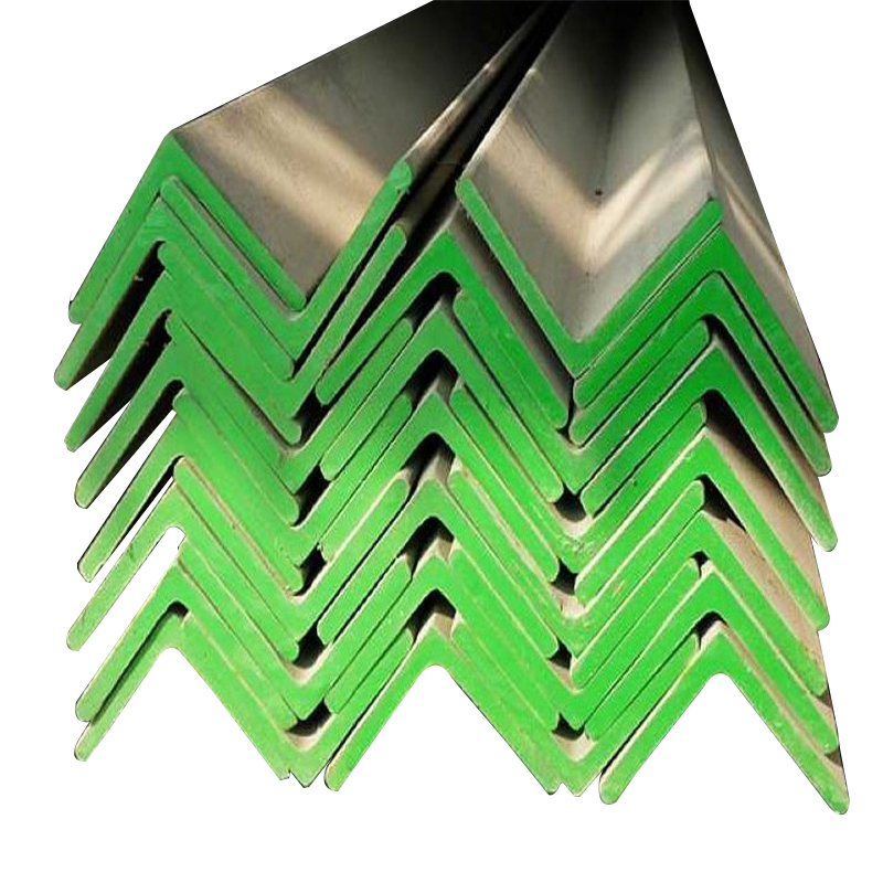 زوايا فولاذية