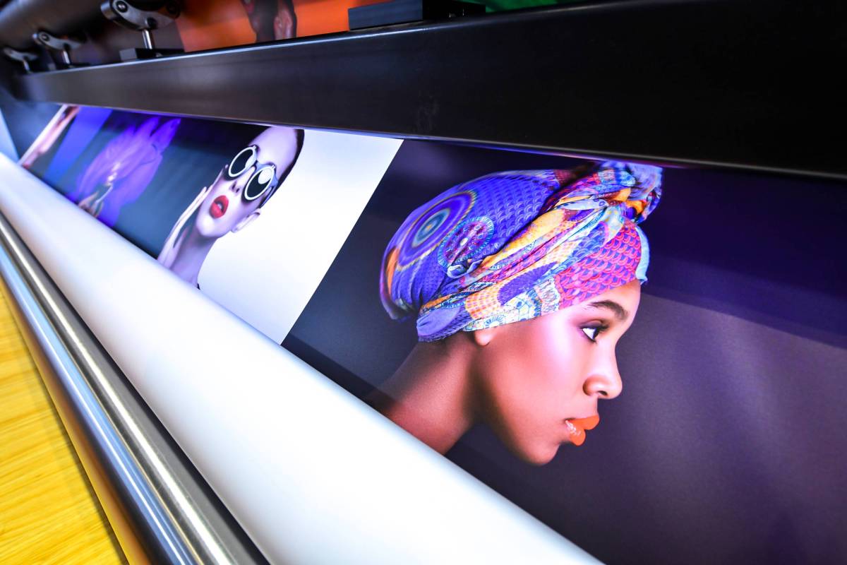 oll-to-Roll Printer V698-1(1).jpg oll-to-Roll Printer V698-1(1).jpg