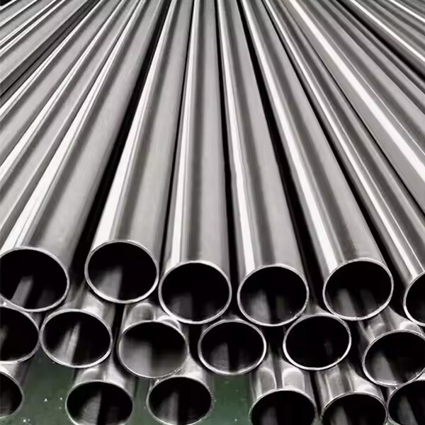 أنبوب Incoloy 825