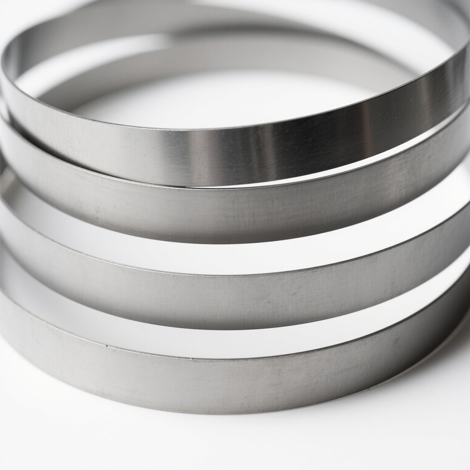 حزام من الصلب الأحادي