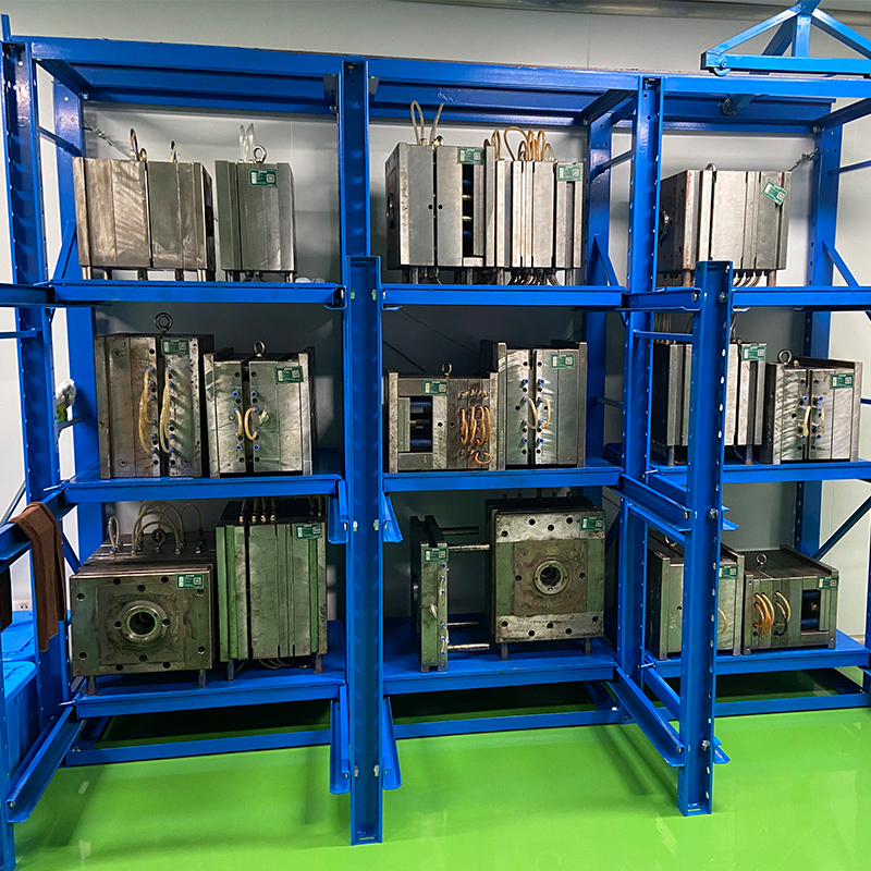 مشروع رف القالب