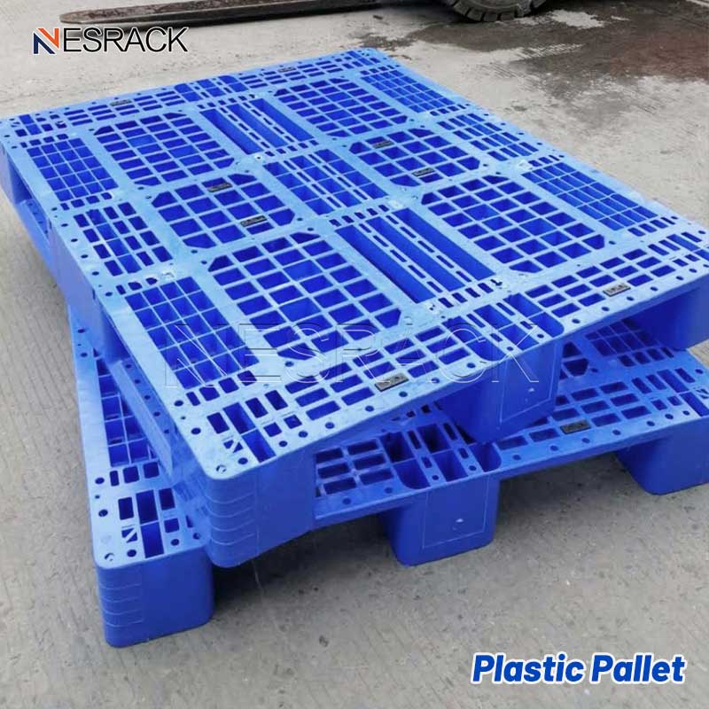 صينية بلاستيك