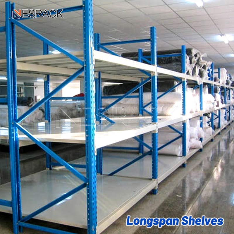 أرفف لونغسبان الطويلة