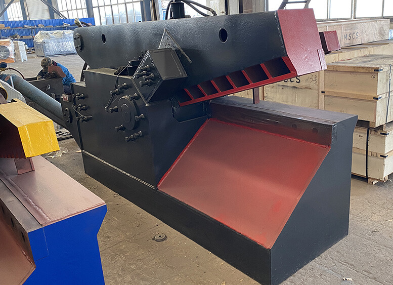 مقص التمساح