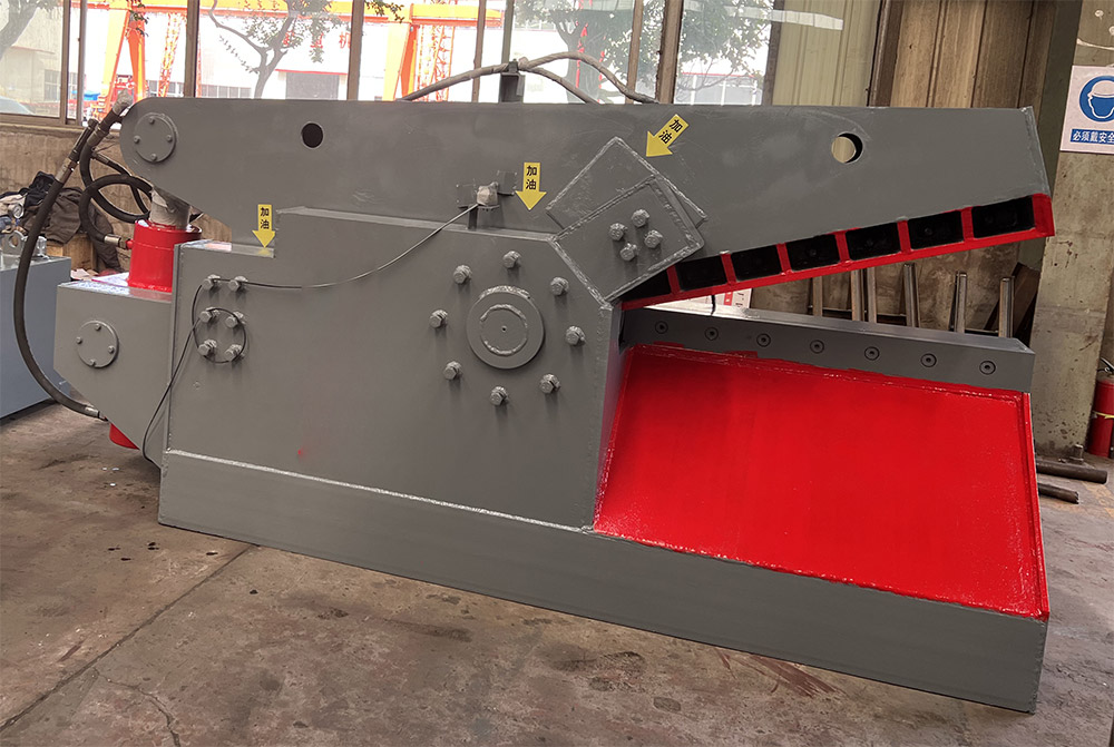 مقص التمساح