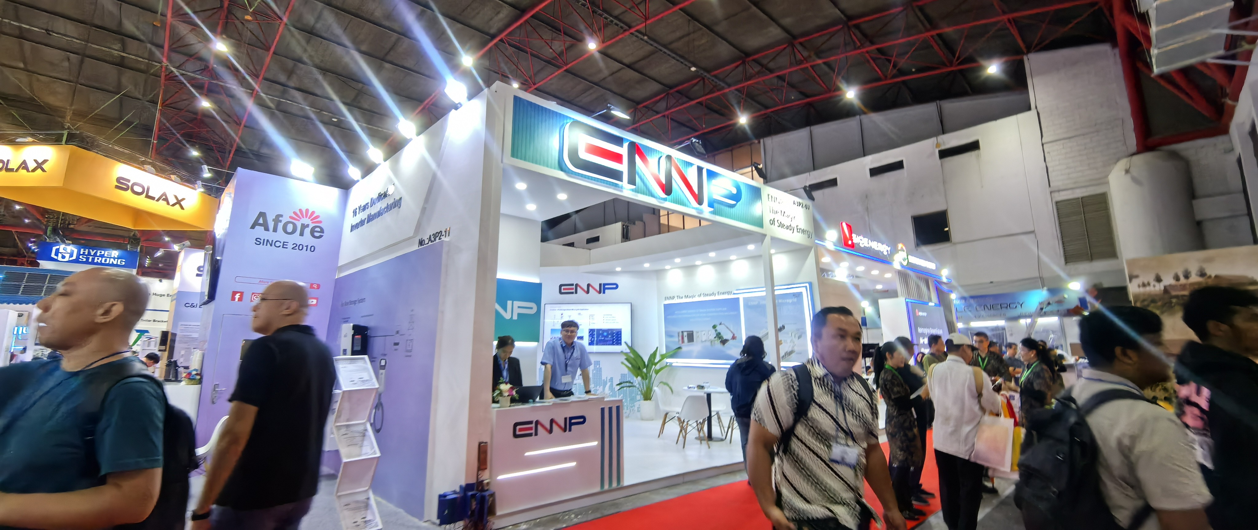 Küresel Büyümeyi Güçlendirmek | Enen New Power, 2026 Endonezya Uluslararası Güneş ve Enerji Depolama Fuarı'nda Parlıyor
