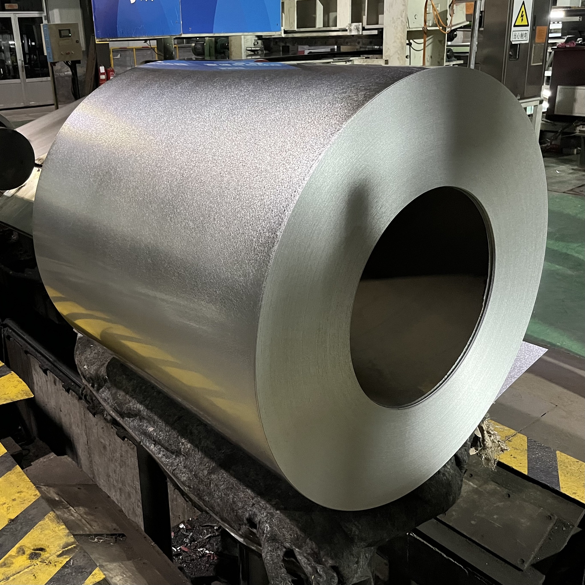 لفائف الصلب المجلفنة بالألومنيوم لفائف الصلب المجلفنة بالألومنيوم