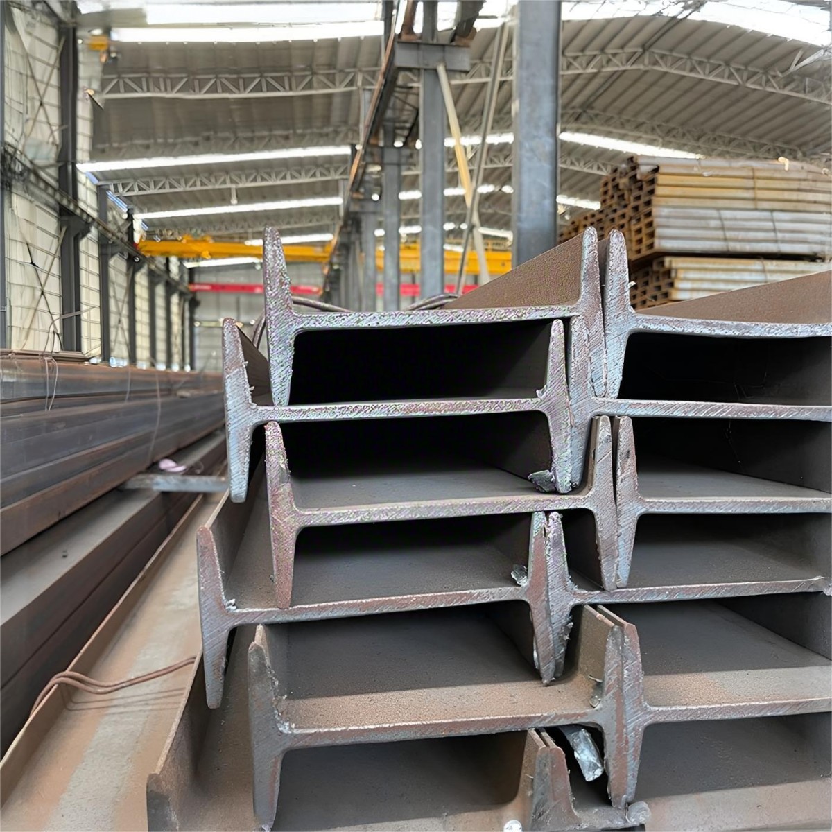 H型钢1(1) H型钢1(1)