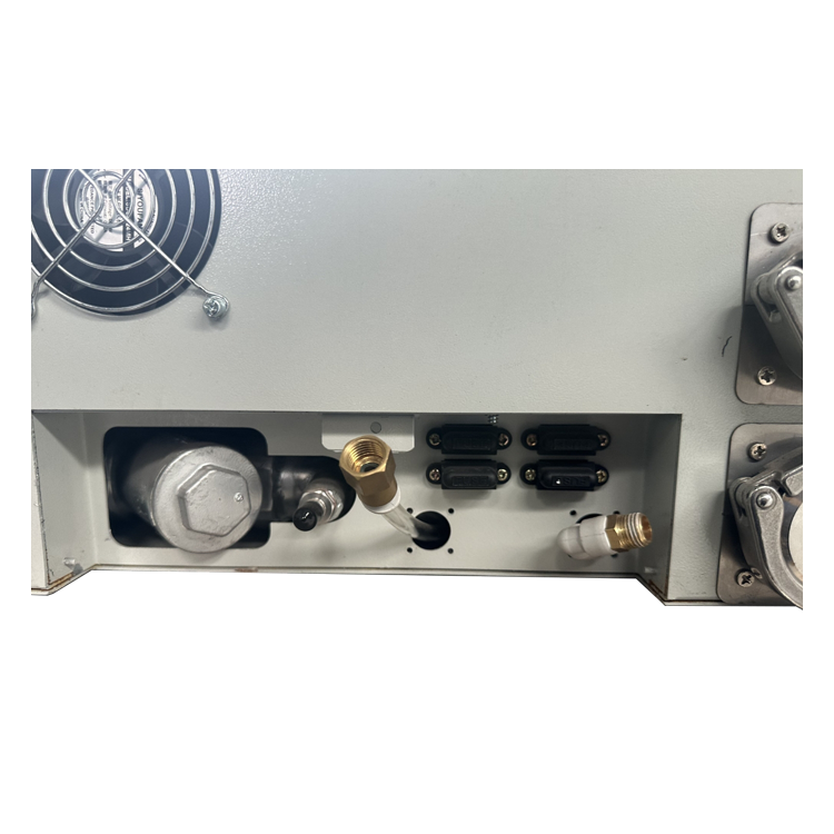 وحدة CDU مثبتة على حامل