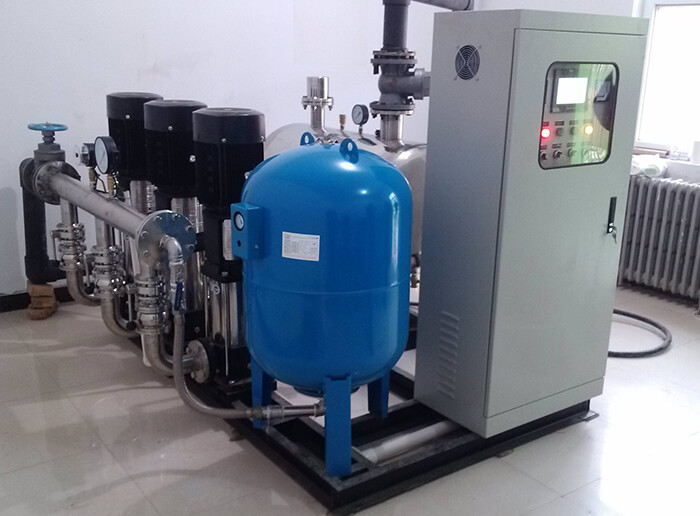 كيف تعمل وحدات إمداد المياه ذات التردد المتغير على تعزيز الكفاءة؟