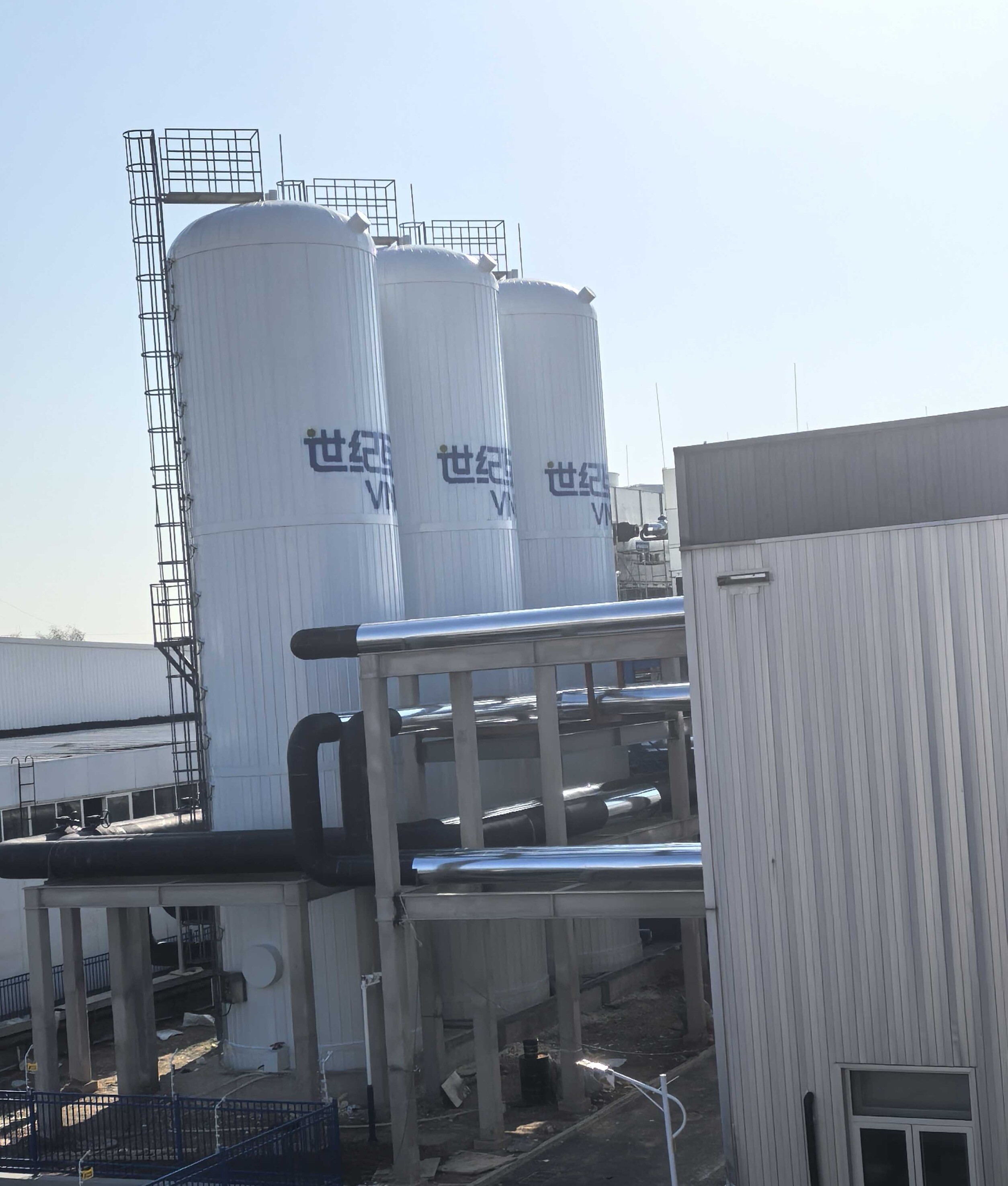 تخزين المياه المبردة: مستقبل التبريد الصناعي