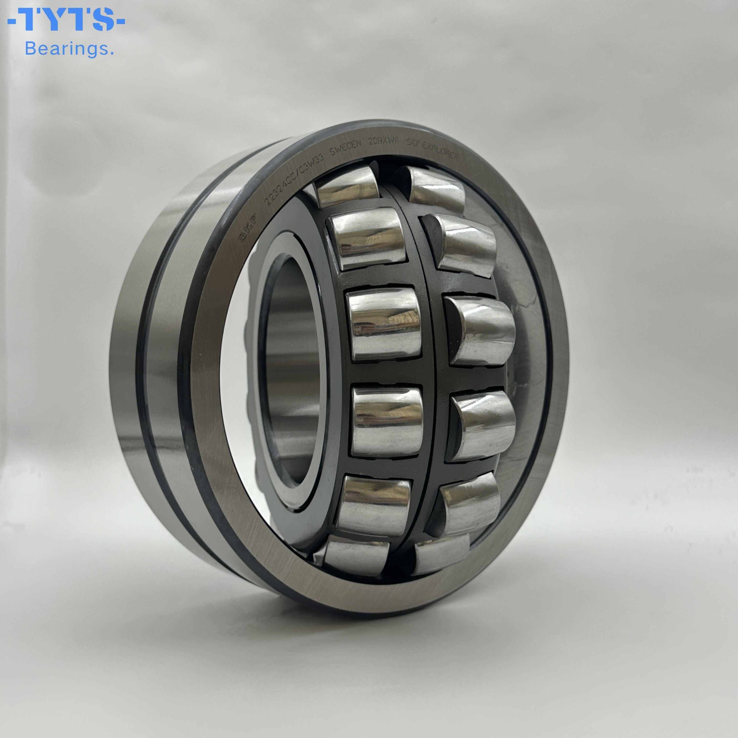 22324CC/C3W33    محمل أسطواني ذاتي المحاذاة SKF أصلي عالي الجودة