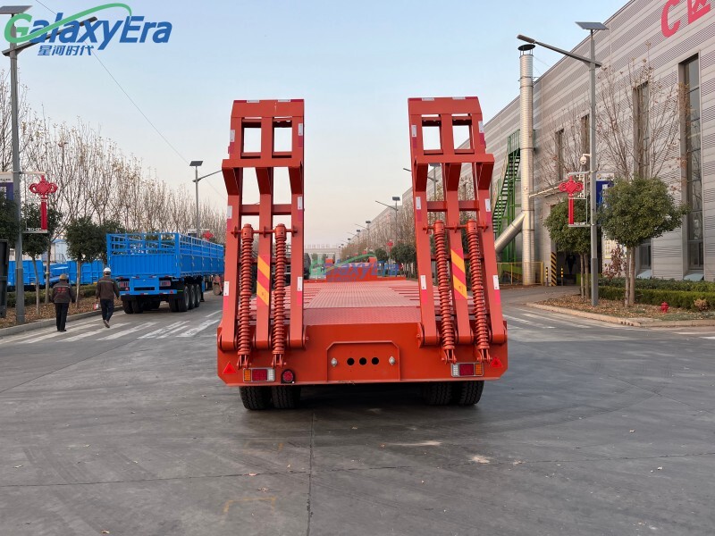 4 محور 100 طن منخفض السرير شبه مقطورة 4 محور 100 طن منخفض السرير شبه مقطورة
