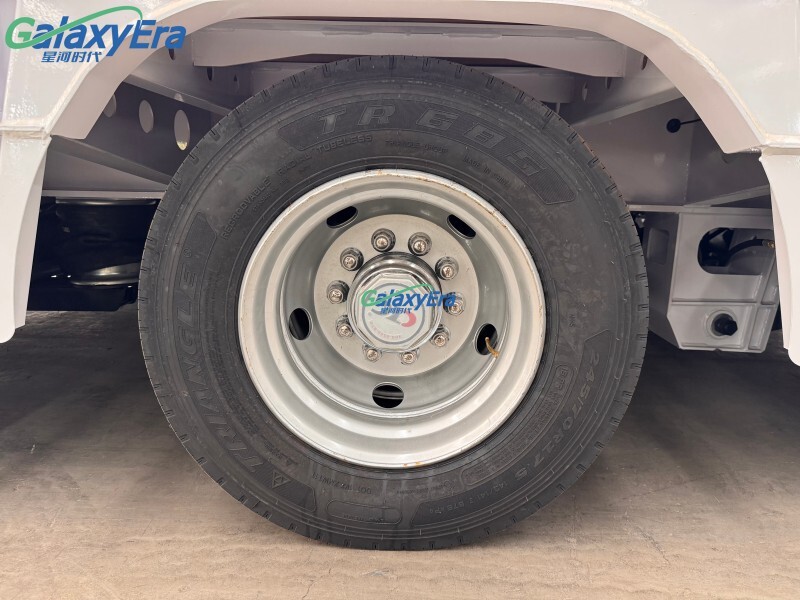 مقطورة شبه منخفضة