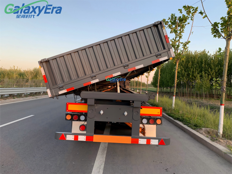 مقطورة شبه جانبية التفريغ