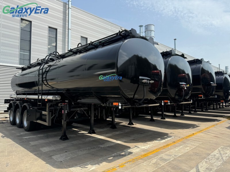 مقطورة شبه ناقلة صهريج وقود الديزل