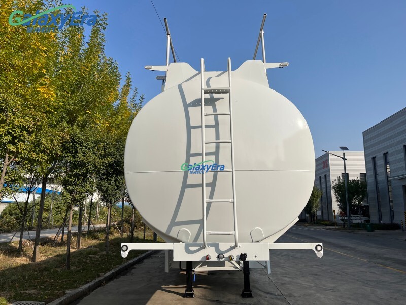 مقطورة صهريج وقود