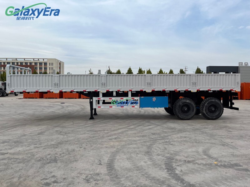 مقطورة جانبية شبه مقطورة