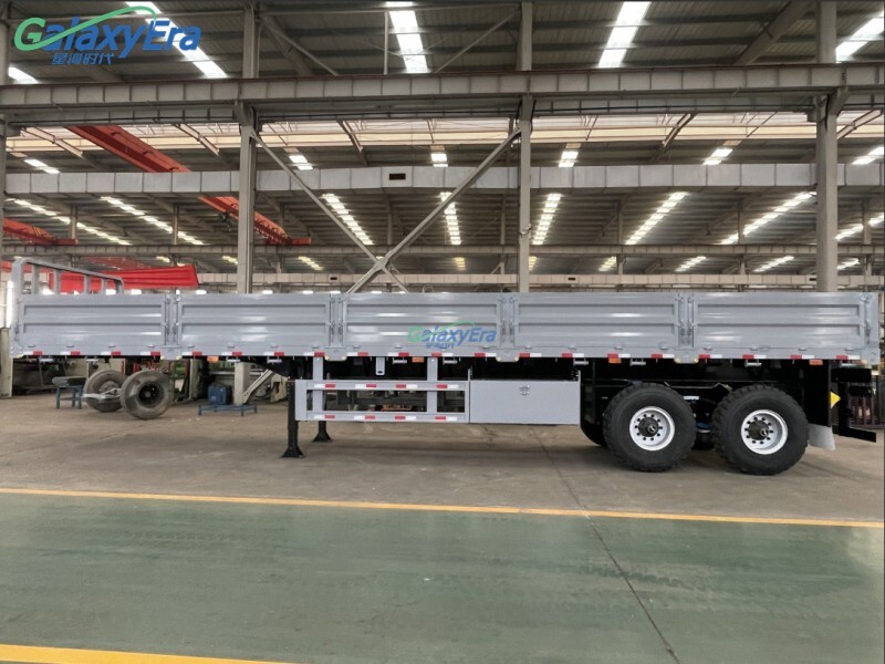 مقطورة ذات جدار جانبي