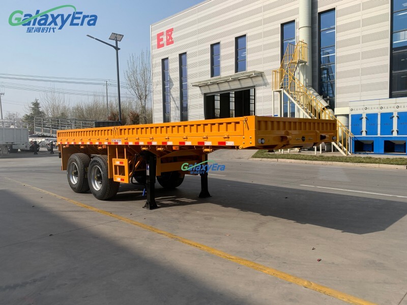 مقطورة شبه جانبية ثلاثية المحور