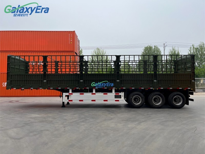 مقطورة سياج شبه مقطورة