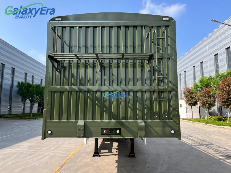 مقطورة سياج شبه مقطورة