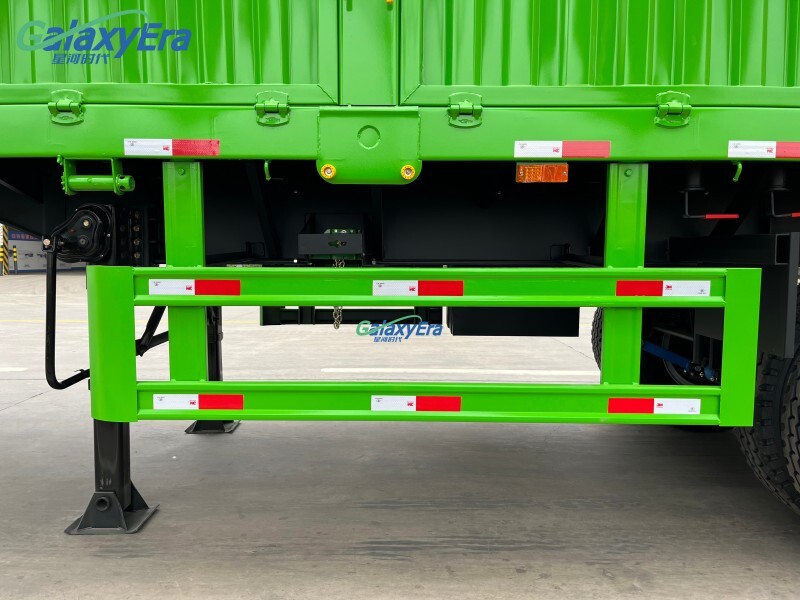 مقطورة شبه محورية بسياج حمولة 3 محاور