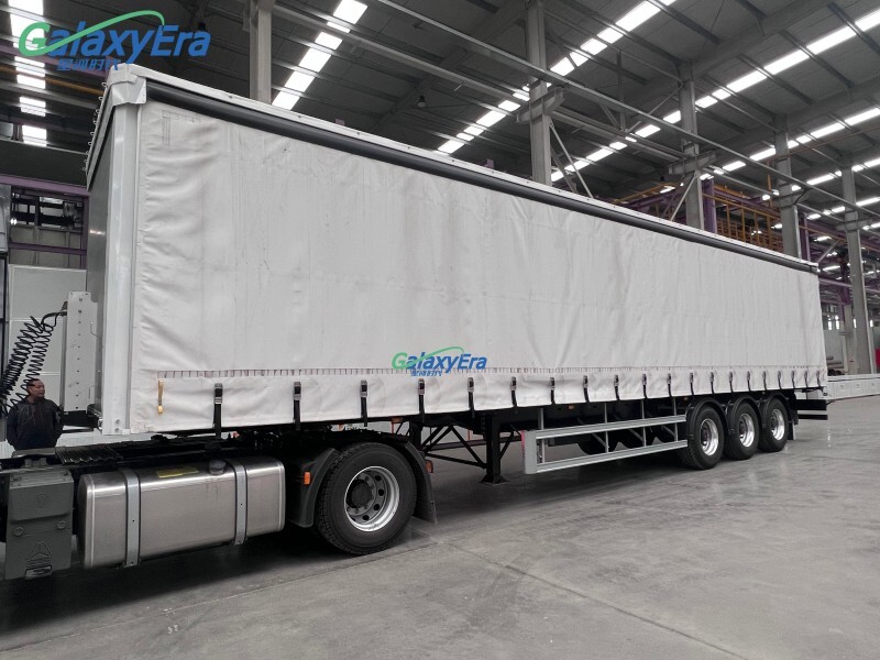 مقطورة بستائر 45 قدم