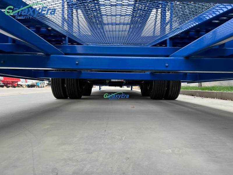 مقطورة شبه مقطورة لنقل السيارات