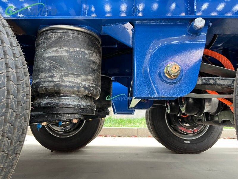 مقطورة شبه مقطورة لنقل السيارات