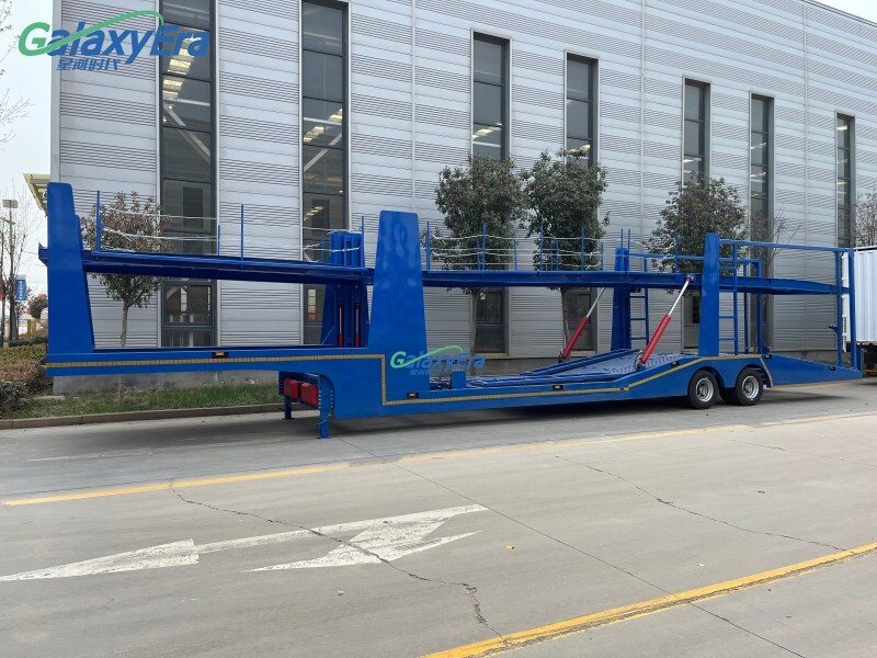 مقطورة شبه مقطورة لنقل السيارات