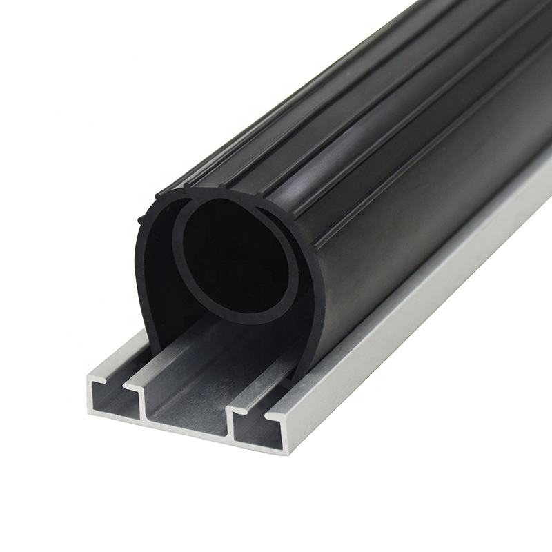 شرائط سفلية لأبواب الجراج