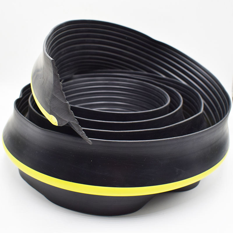 شريط إحكام إغلاق باب المرآب