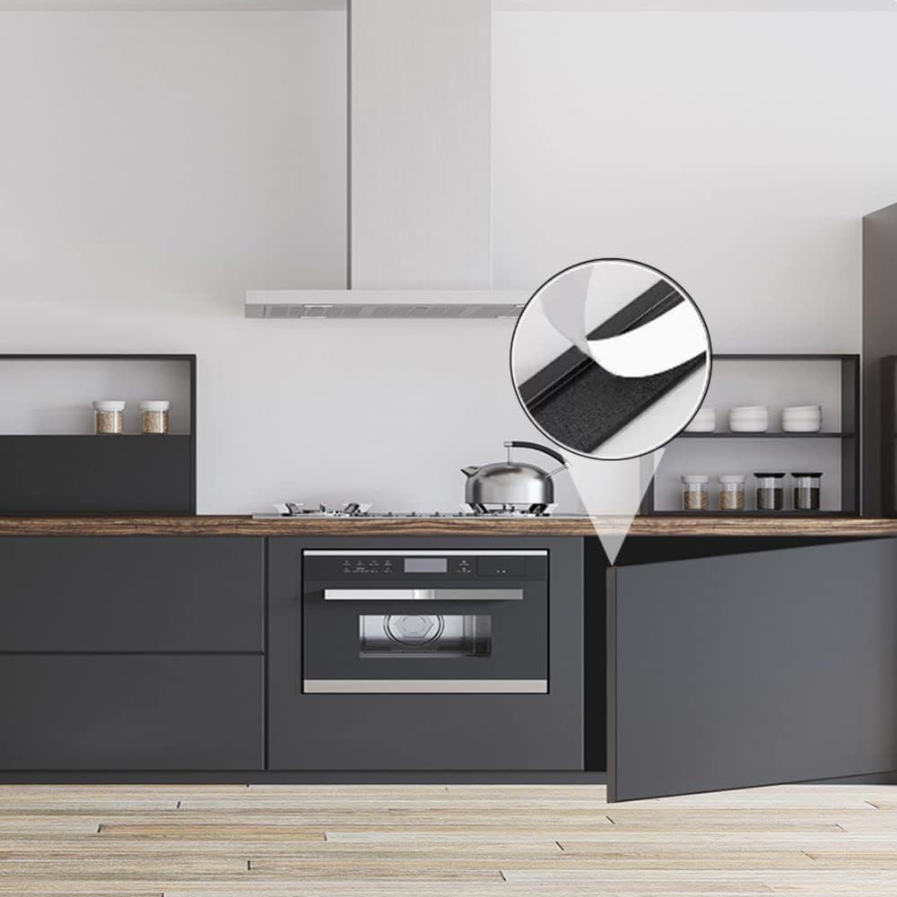 شريط مقاوم للغبار في خزانة الملابس