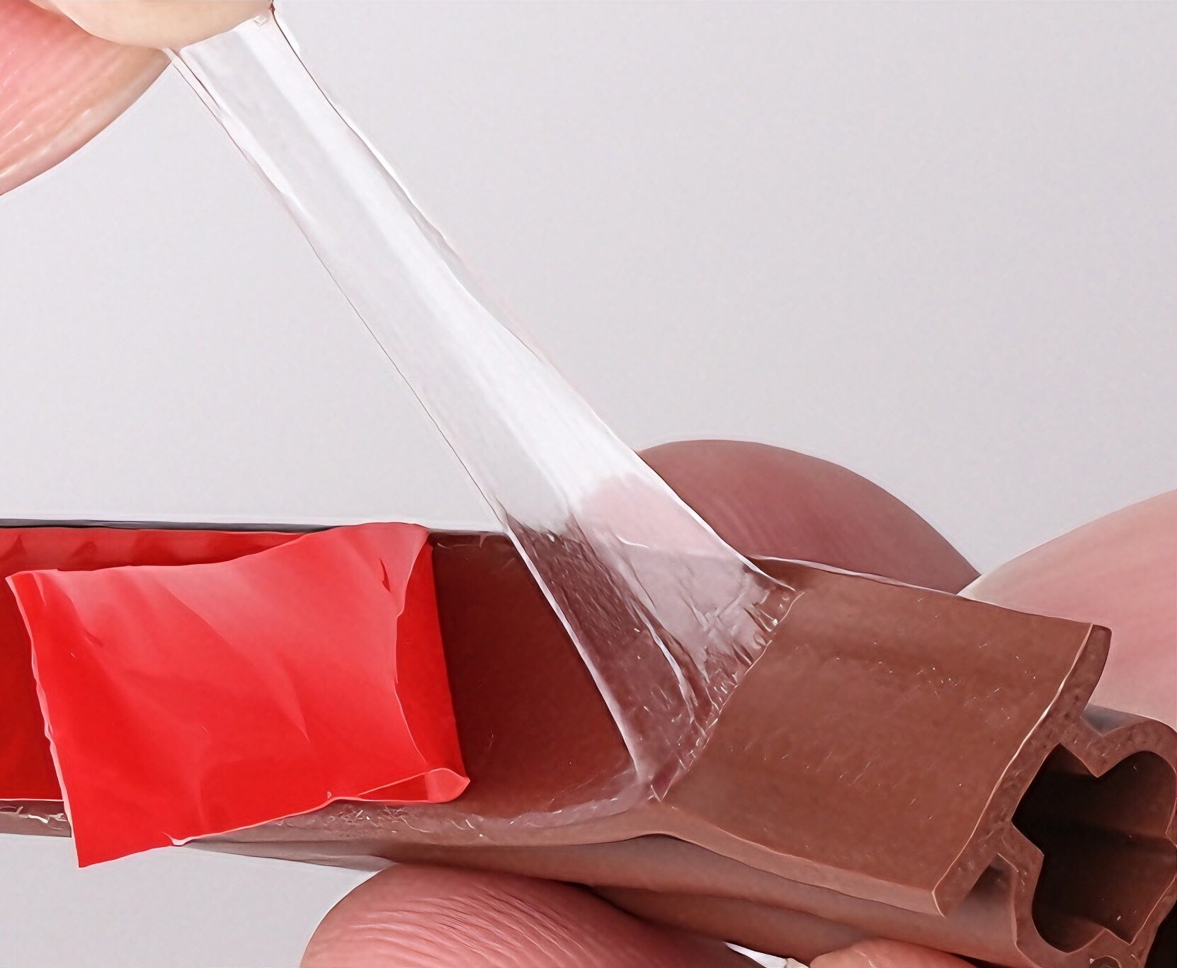 شريط سد فجوات الأبواب والنوافذ